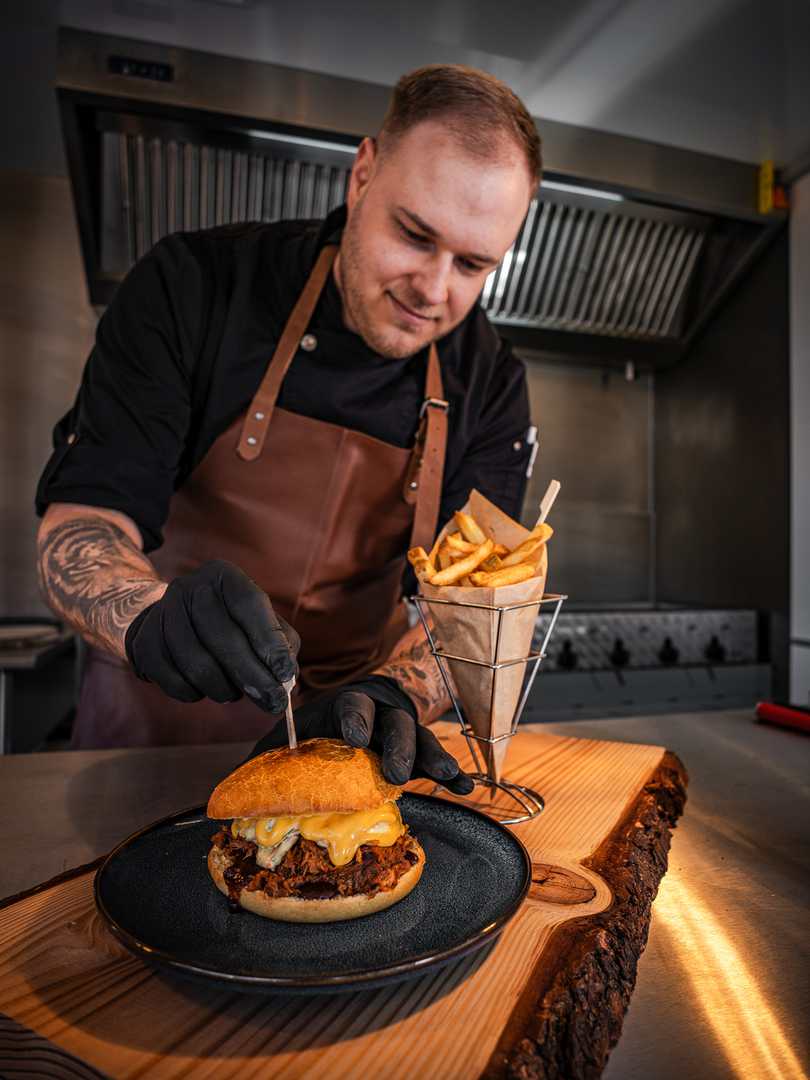 Truck and Taste Burger Truck thumbnail